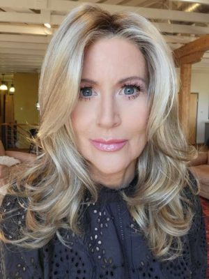 Gisele | Synthetic Lace Front Wig (Mono Top)