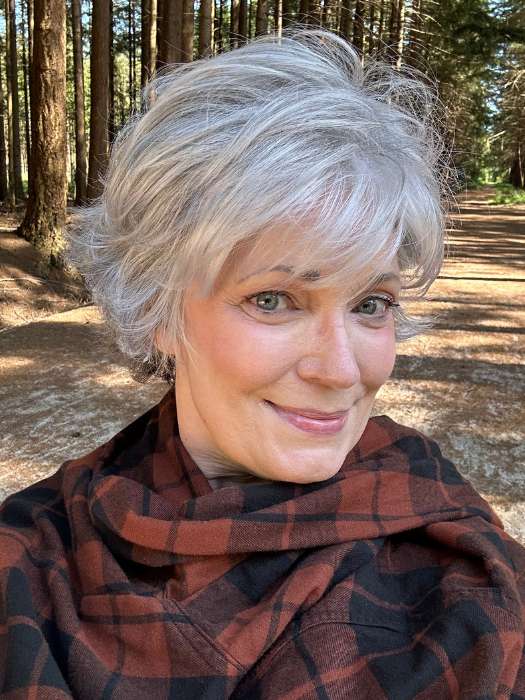 Voltage Petite | Synthetic Wig (Basic Cap) - Image 2